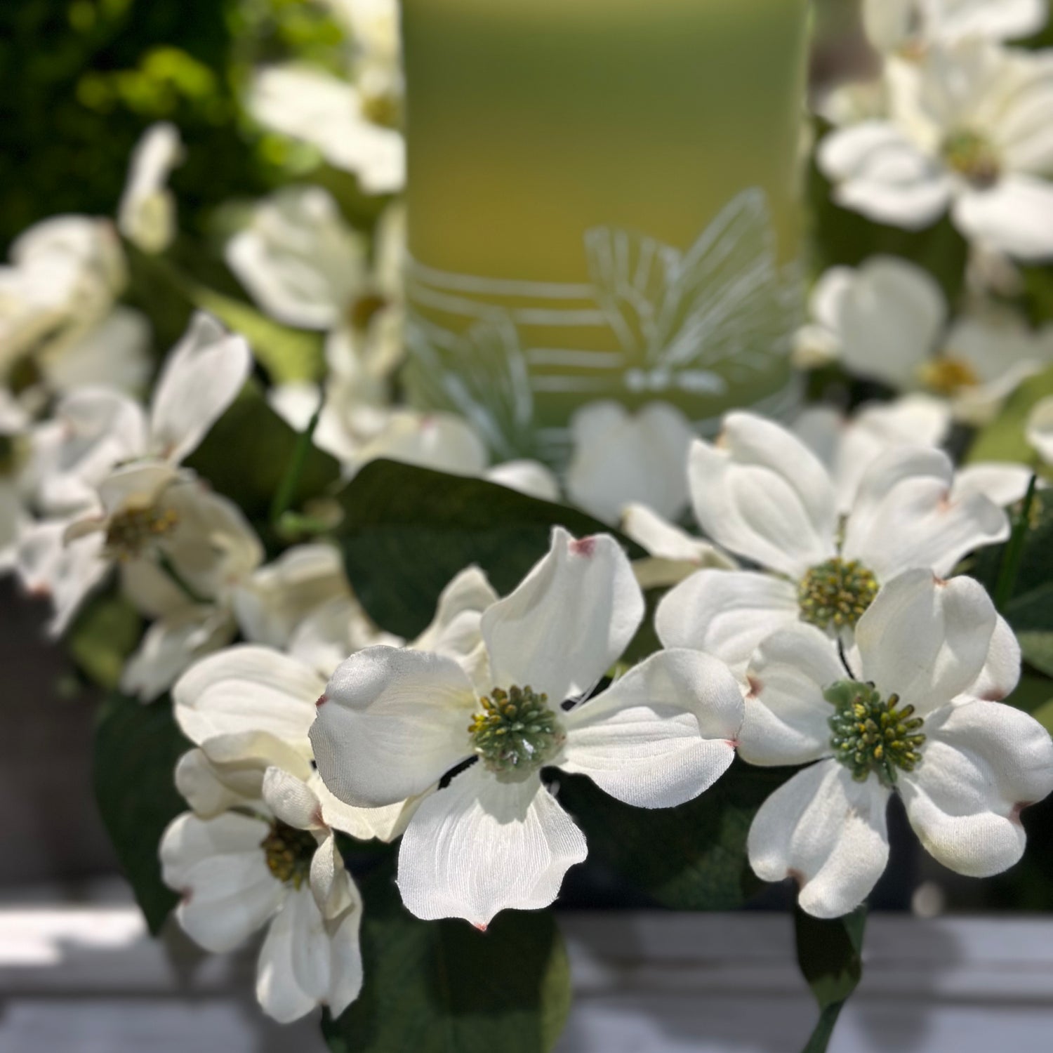 13" Dogwood Candle Ring Cream
