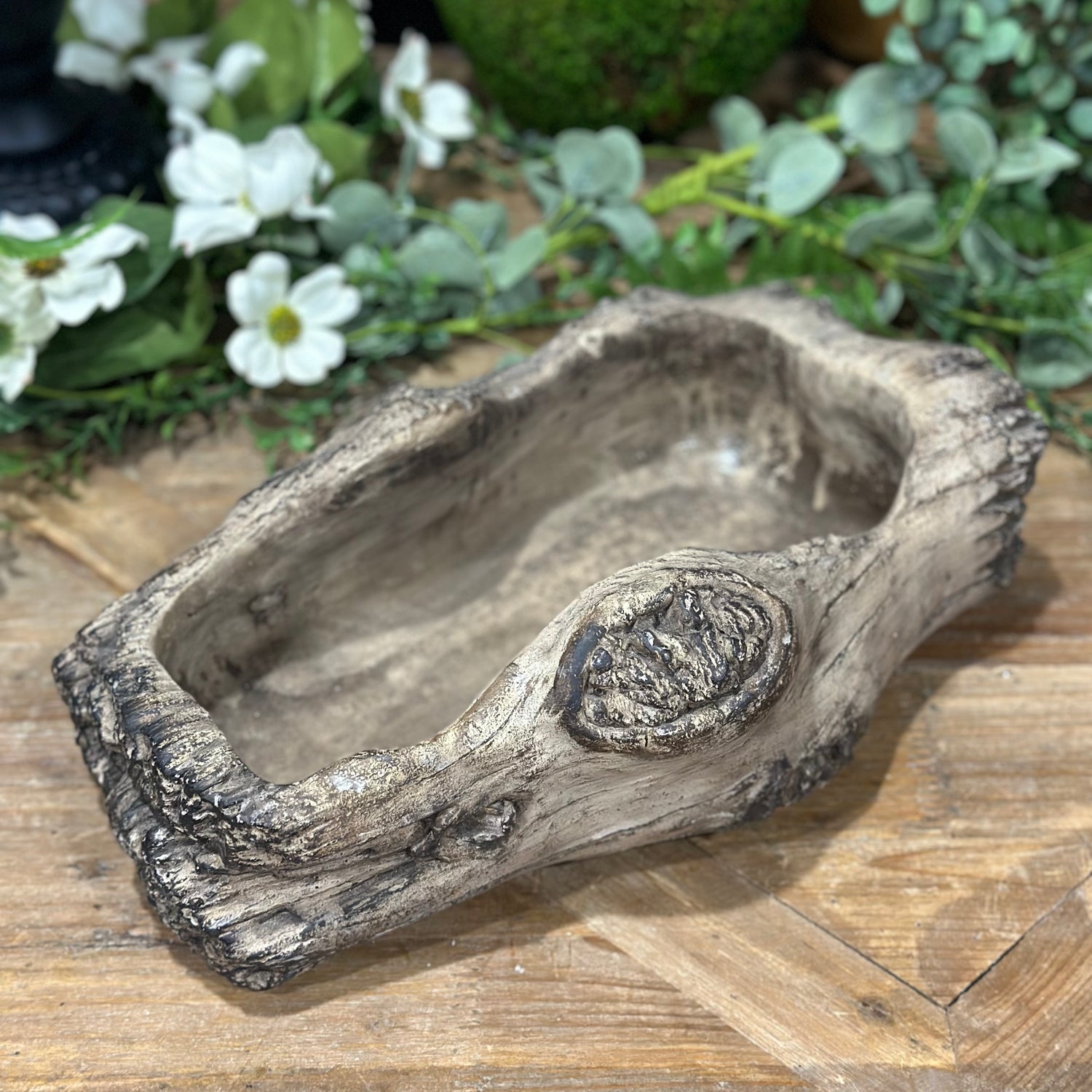 4.5” Oblong Concrete Log Planter