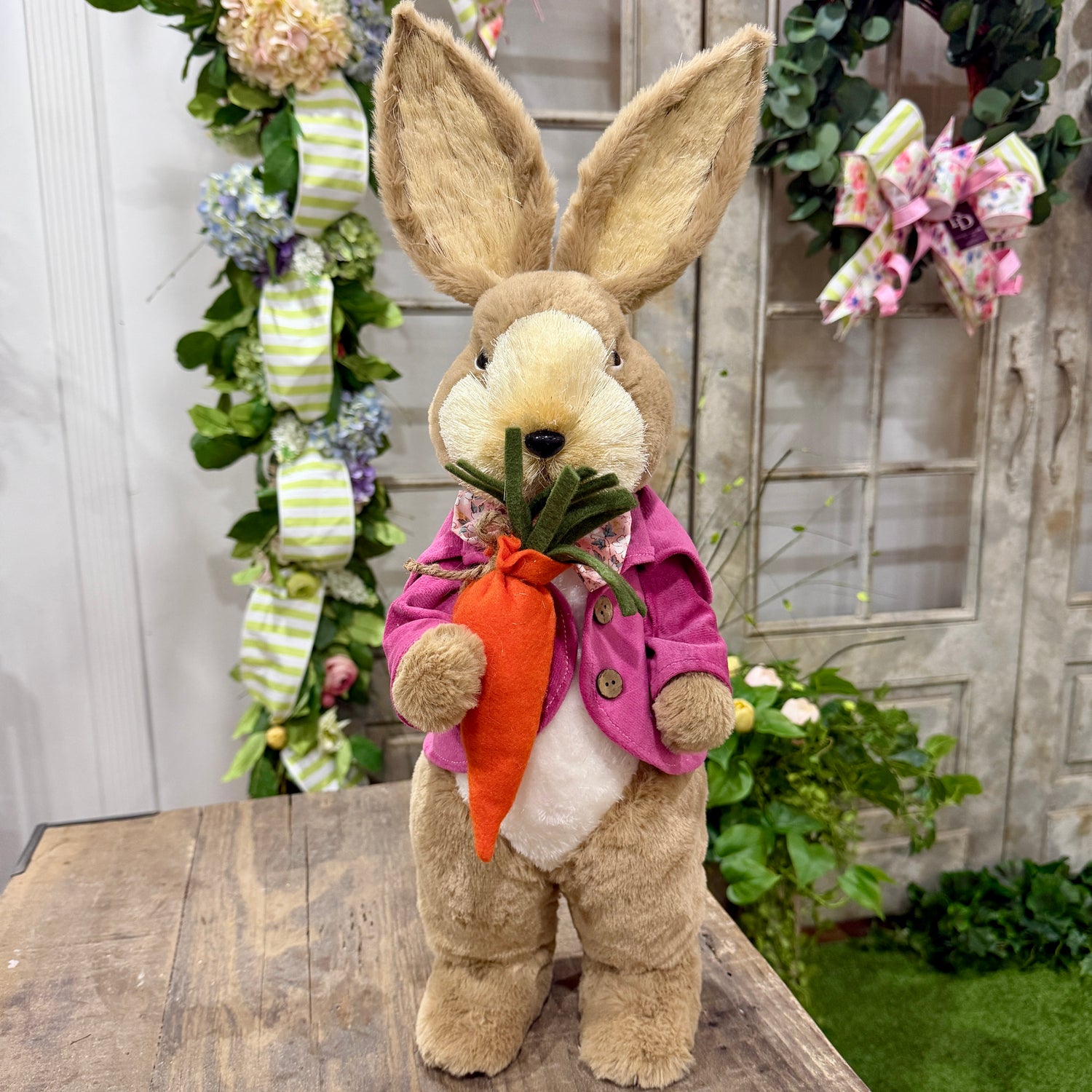 22" Sisal Bunny with Carrot