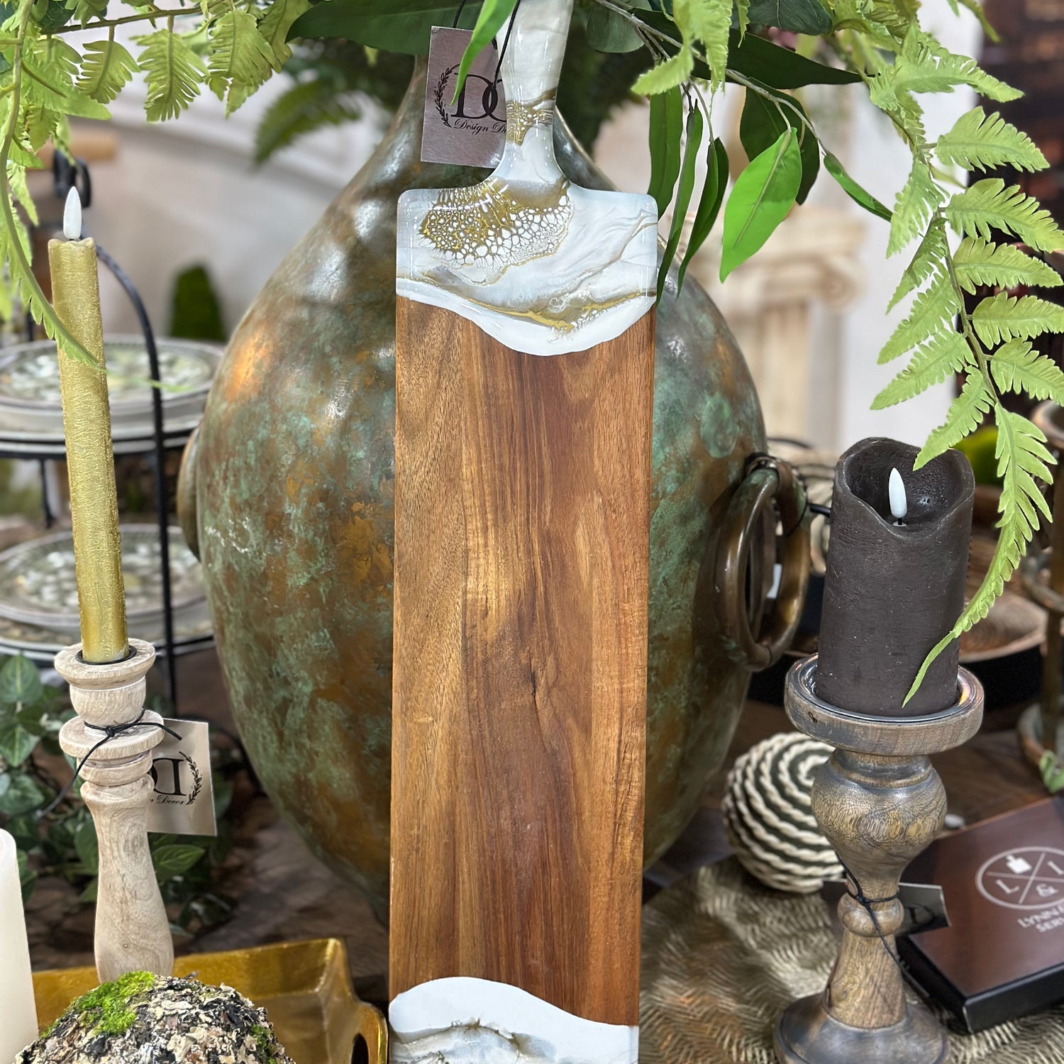23.5" Cheeseboard Baguette Gold Quartz