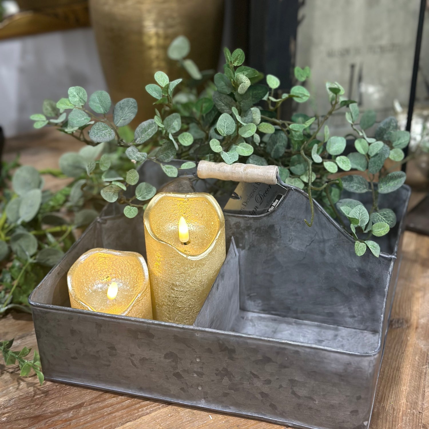 11” Metal Tray With 4 Compartments