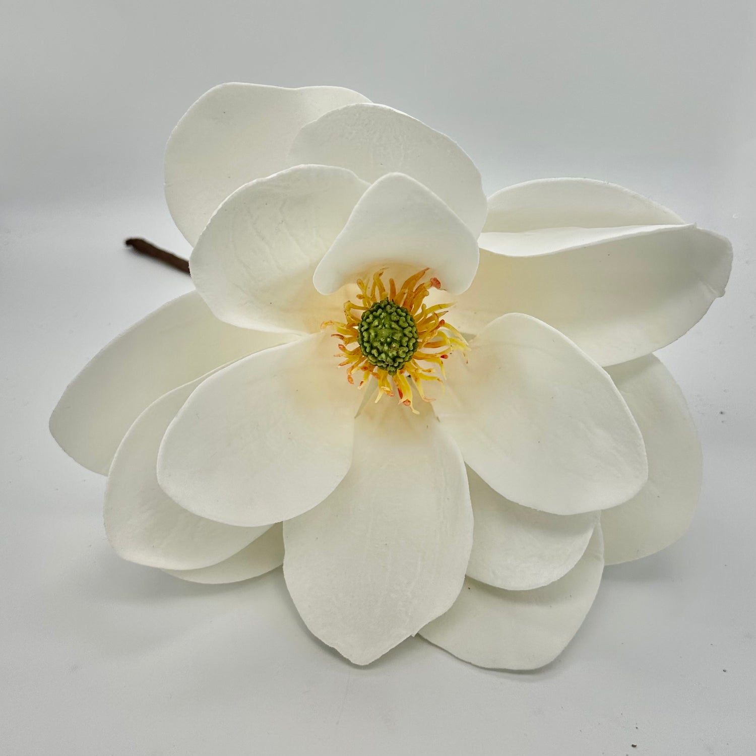 12" Deluxe Large Velvet Magnolia Pick