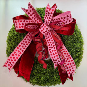 22" Velvet Valentine Bow