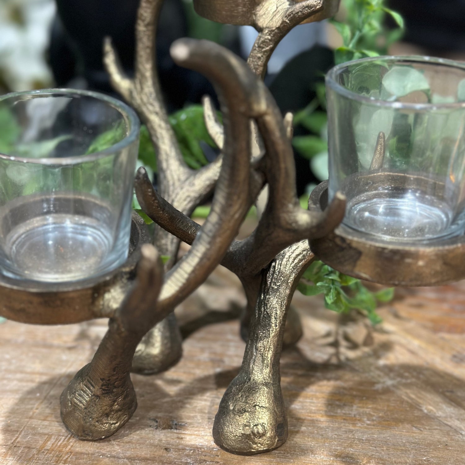 8.5" Antler Cast Aluminum Centerpiece