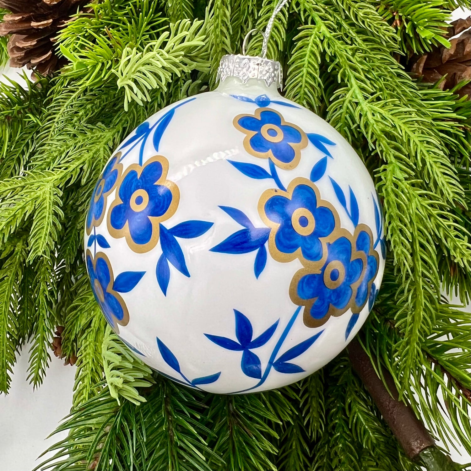 4.5" Flowering Chinoiserie Ball Ornament - Blue White Gold