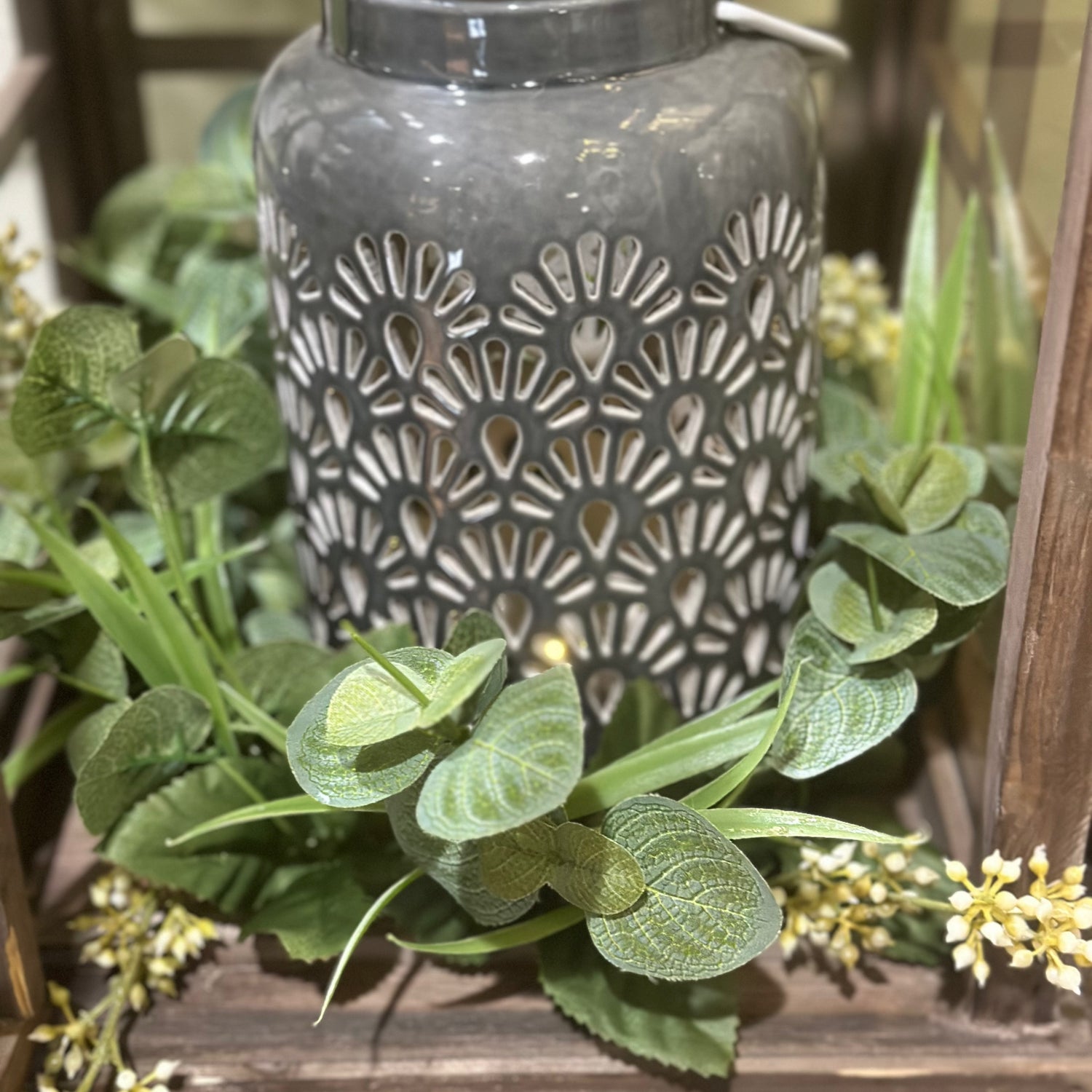 6" Berry Candle Ring Cream