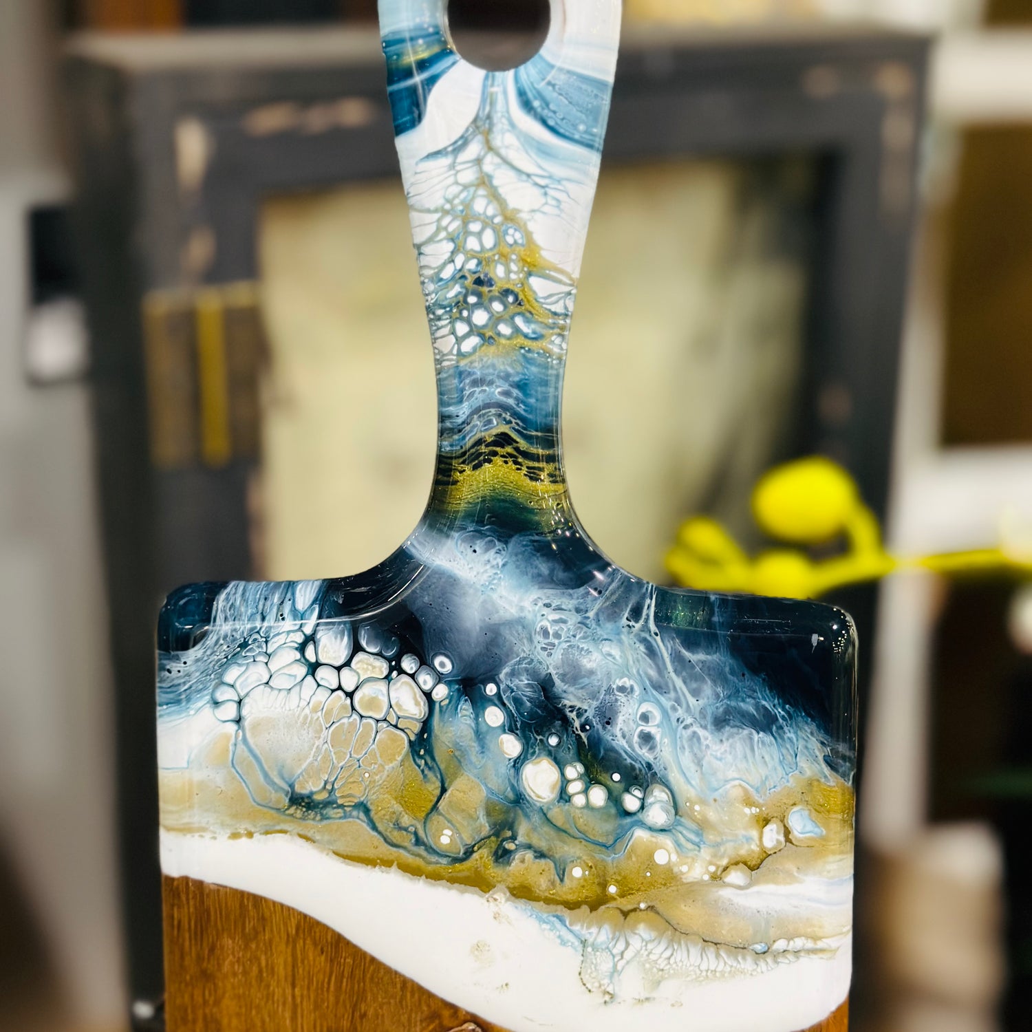 24” Cheeseboard Baguette Sapphire Sky