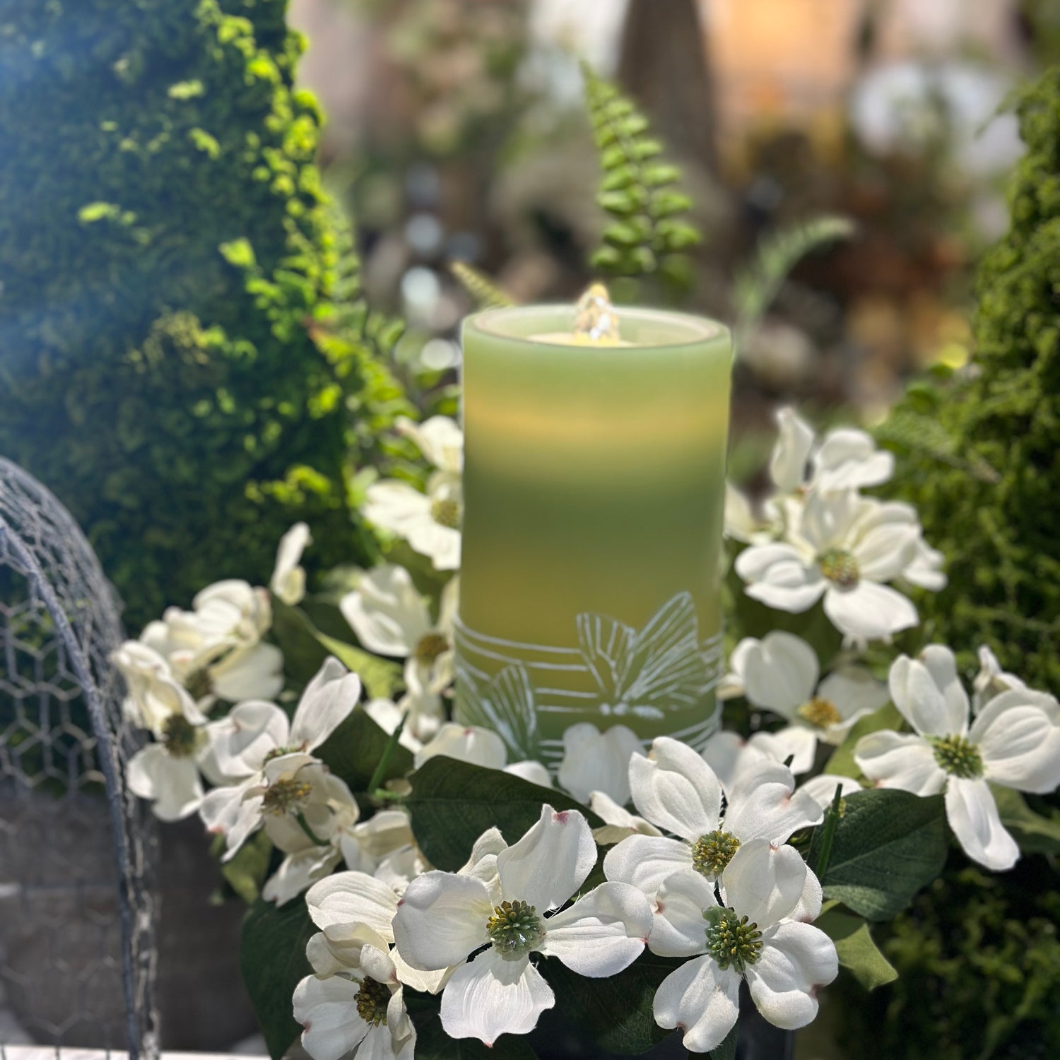 13" Dogwood Candle Ring Cream