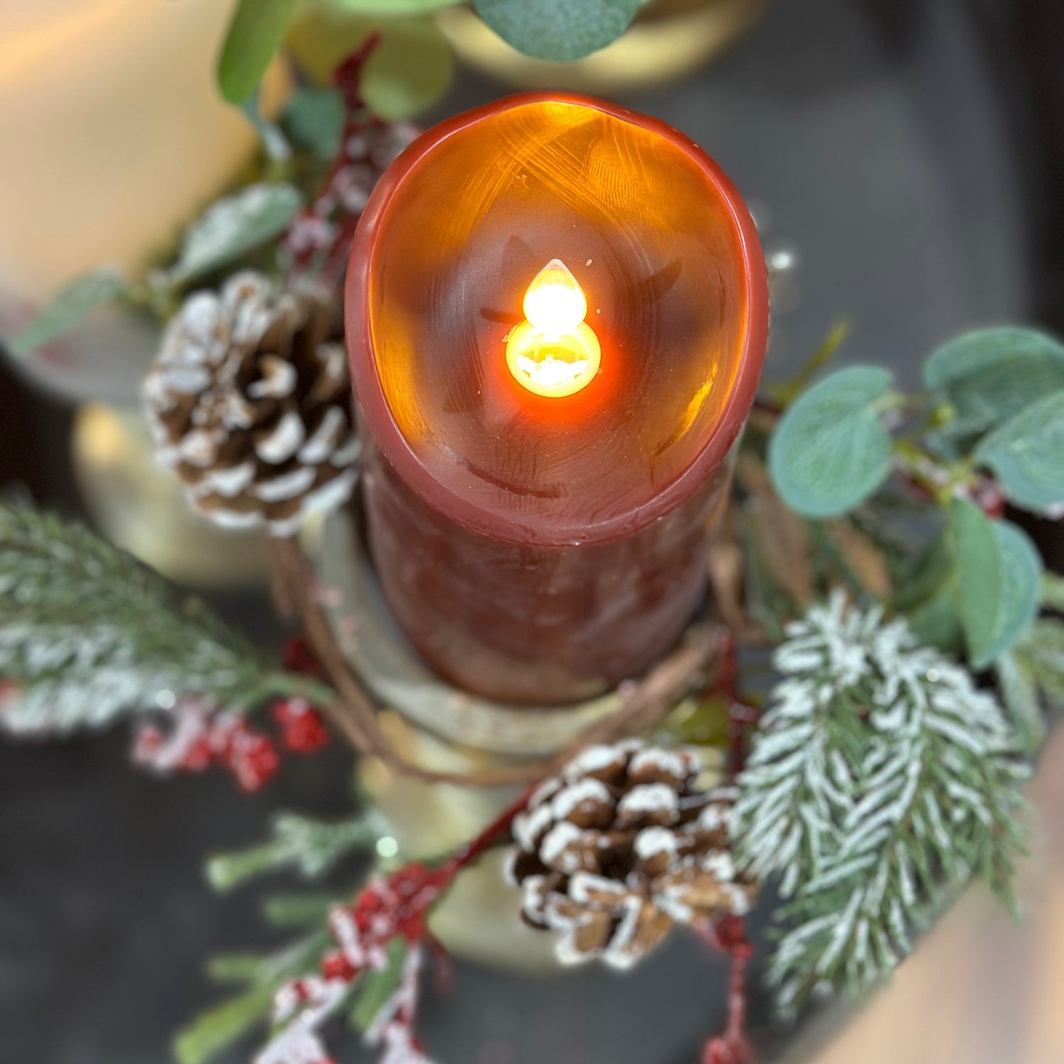 10" Pinecone and Berry Candle Ring