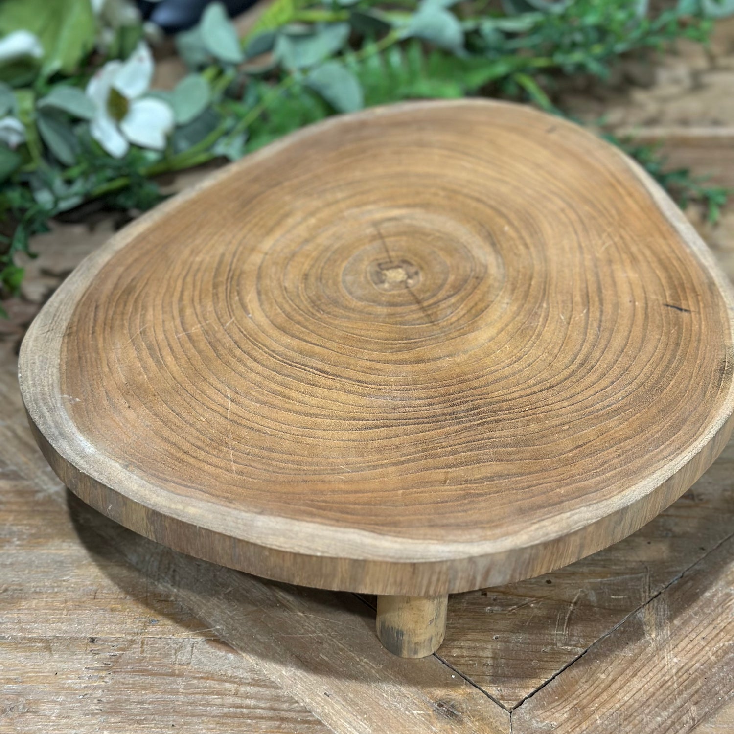 10" Wooden Pedestal