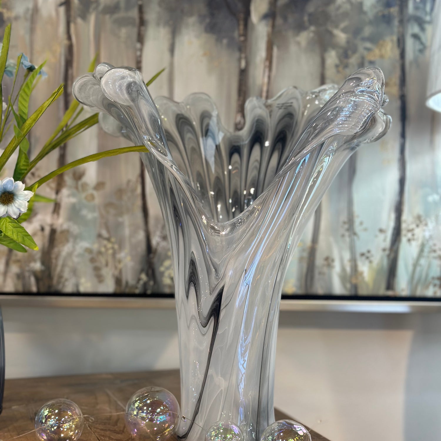 16" Blast Vase