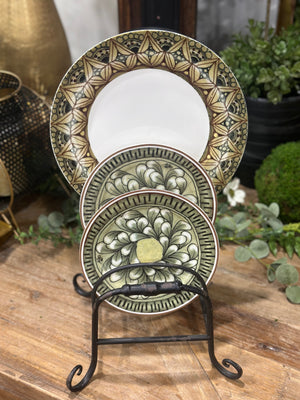 Plate Display Stand