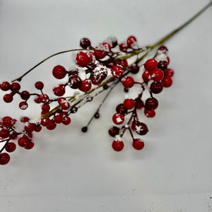 18" Red Snow Berry Pick