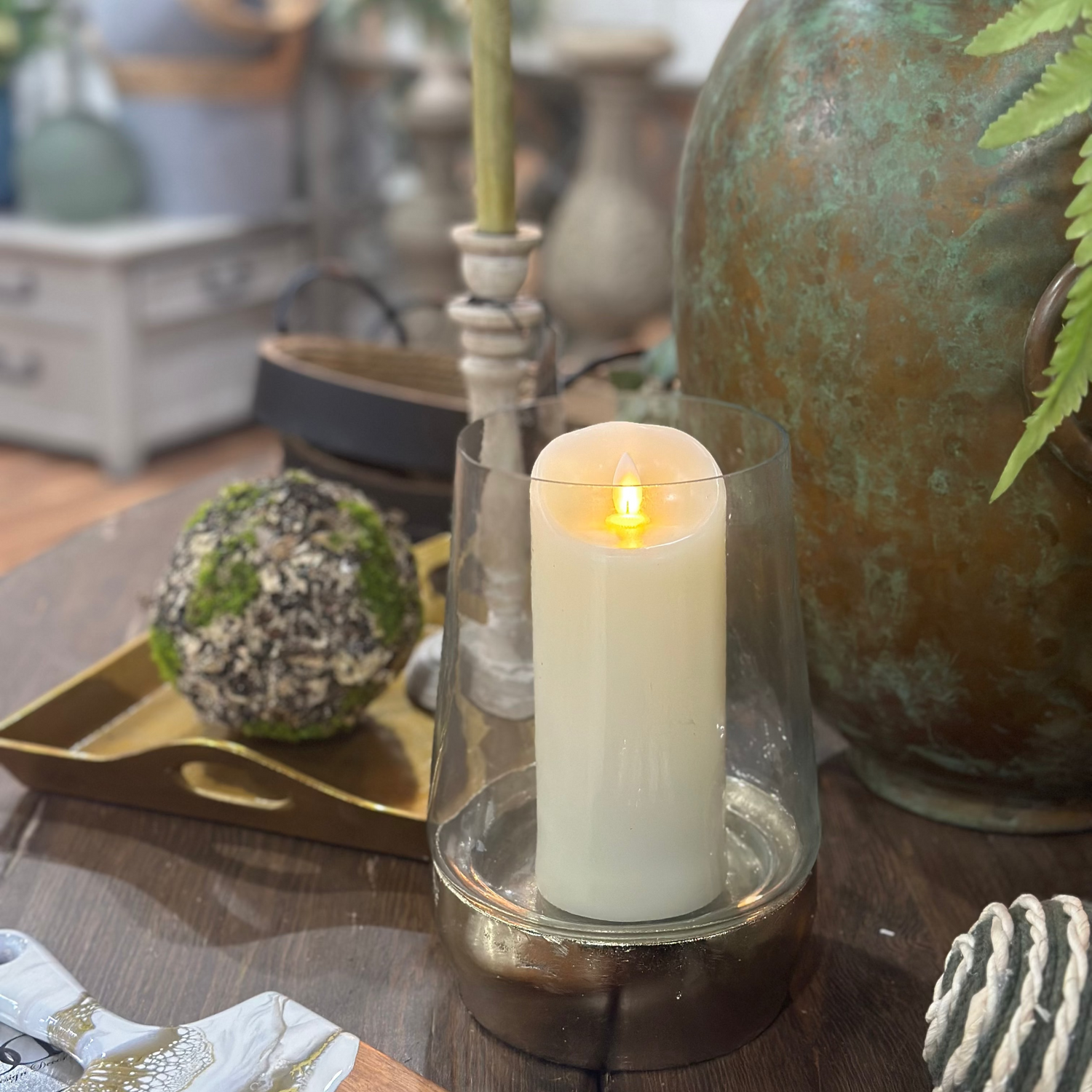 9" Hurricane Glass Hammered Candle Holder