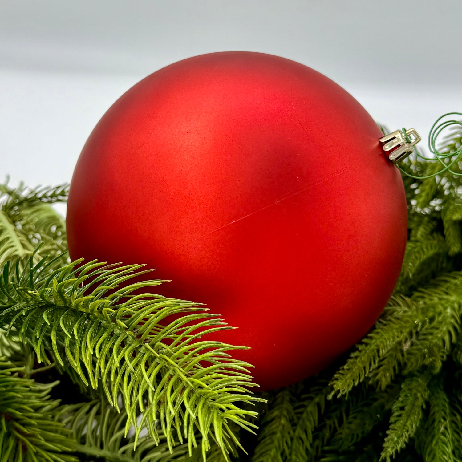 6" Red Matte Ball UV Drilled 4-Bag Shatterproof