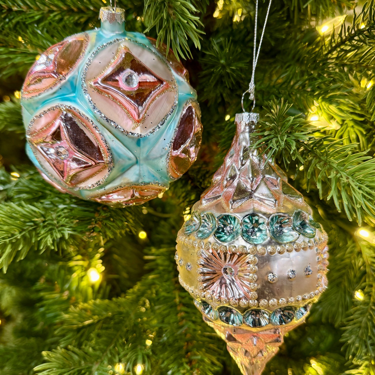 4” Glass Parisian Ball or 6” Finial Ornament