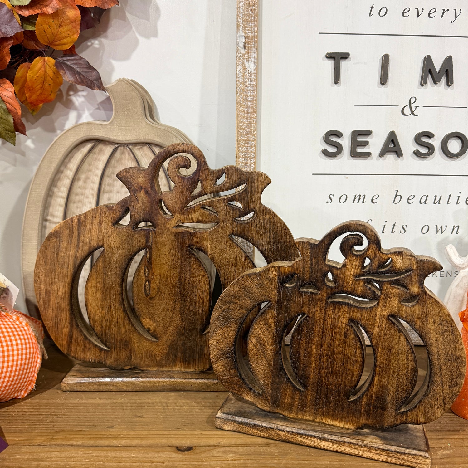 14.25"/10.75" Wooden Pumpkin Set/2