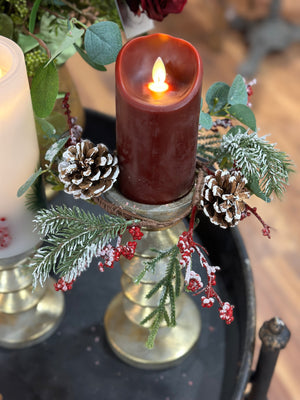 10" Pinecone and Berry Candle Ring