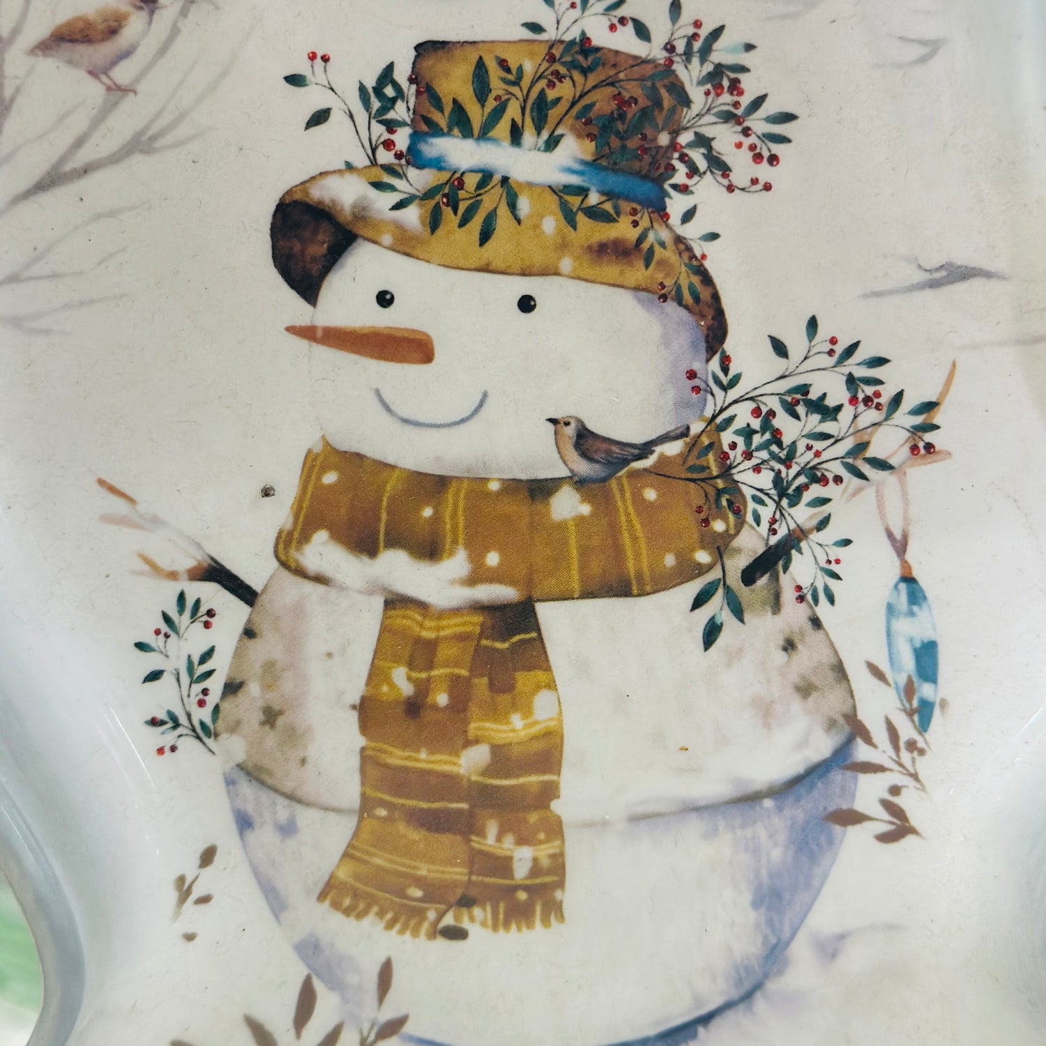 8” Plate Dolomite Snowman
