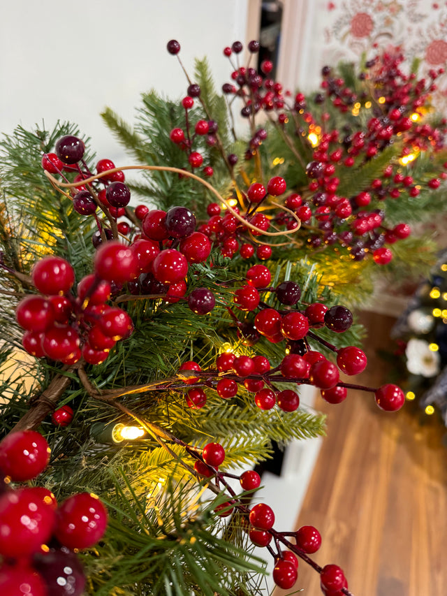 6' Red Berry Garland