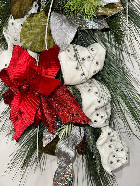 Merry & Bright Swag, additional view