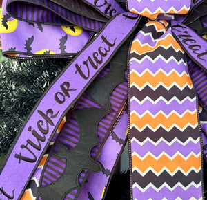20" Bats & Boo Boulevard Hand-Tied Designer Halloween Bow
