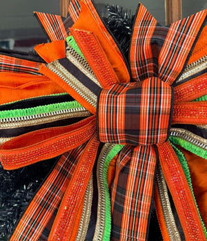 20" The Great Pumpkin Gala Custom Bow