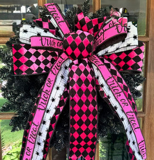 20" Trick or Chic Custom Halloween Bow