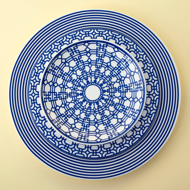 8.5" Newport Garden Gate Salad Plate