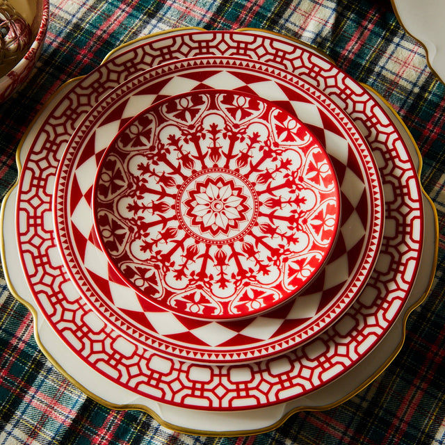 8" Newport Garden Gate Crimson Dinner Plate