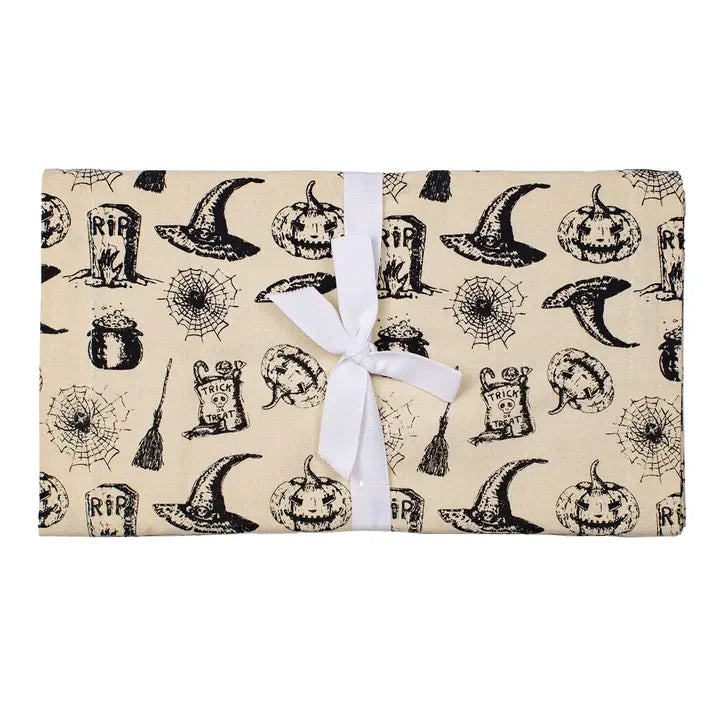 Halloween Hollow Table Runner | 13x90"