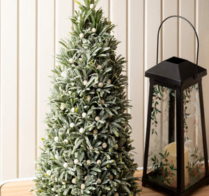 17"/24" Mistletoe Tree Set of 2