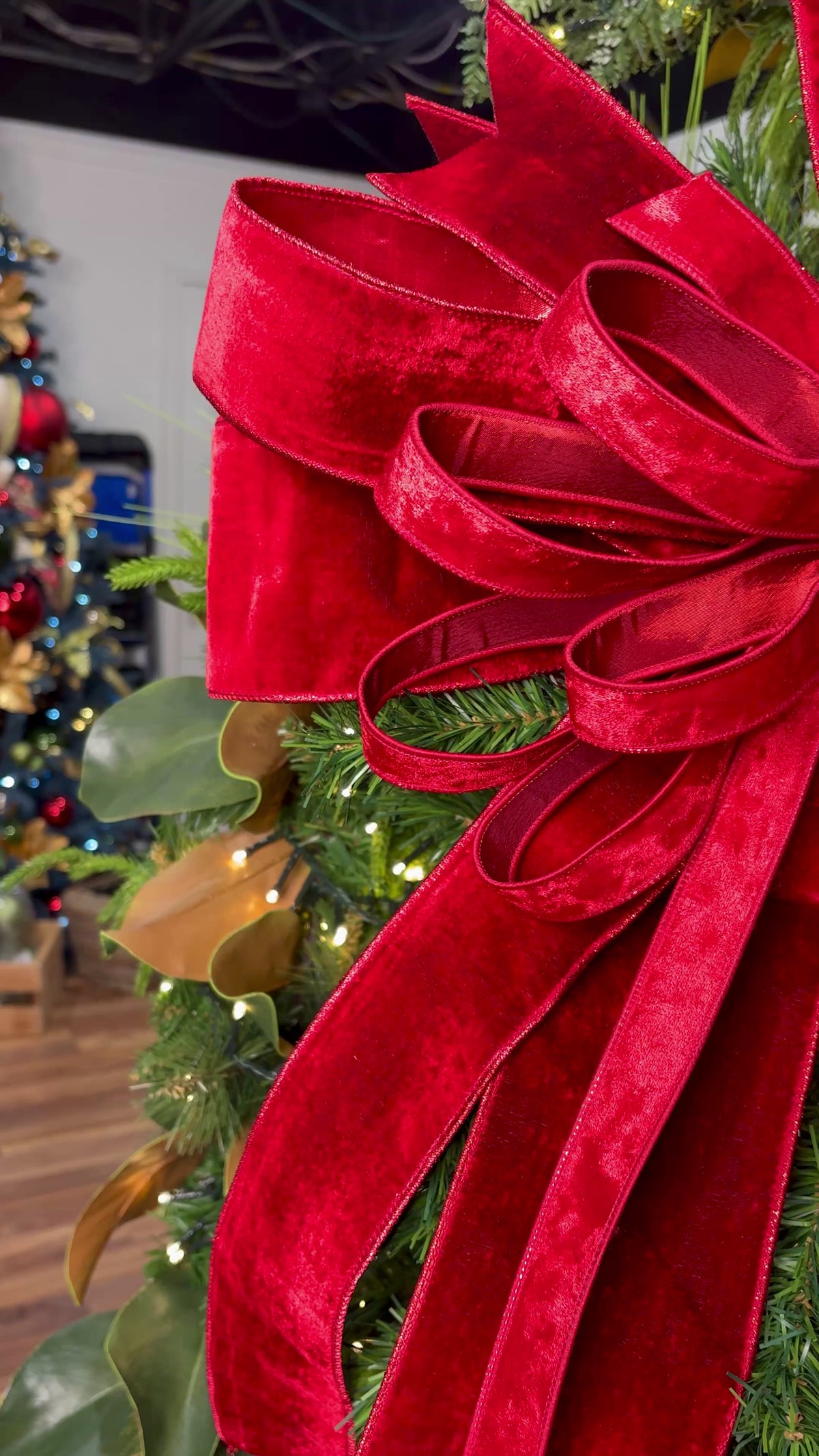 22" Crimson Classic Velvet Christmas Bow | Hand-Tied