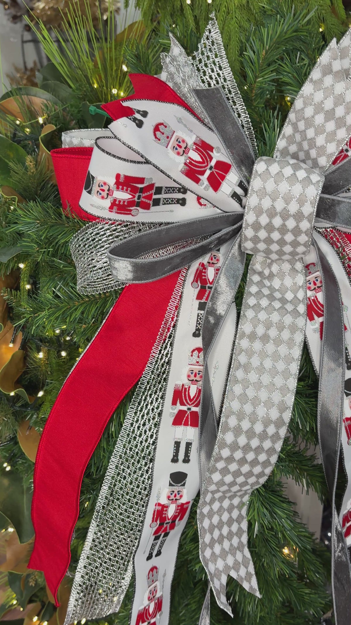 20" Silver Nutcracker Designer Bow