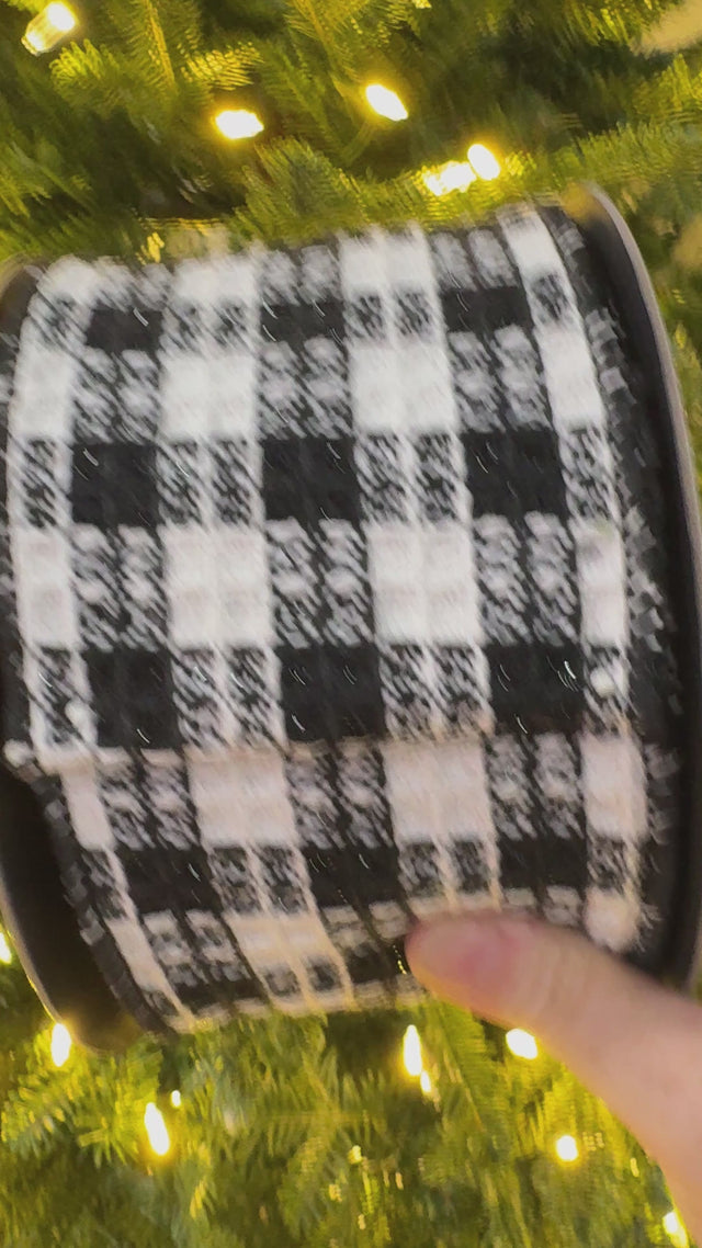 4" x 10yds Black & White Knit Sweater Checked Ribbon
